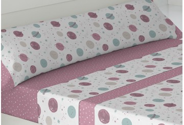 Juego Sábana 30/27 Estampada GAMBERRITOS KIDS Planet 7642 rosa